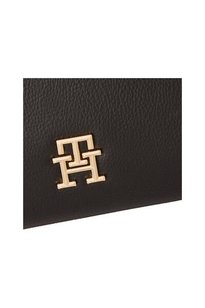 Tommy Hilfiger Bucket bags