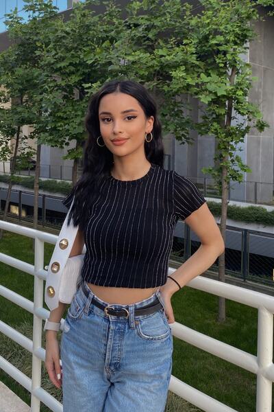 Bipantolon Γυναικεία μαύρη γκλίτερ ανάγλυφη λεπτομέρεια κοντομάνικη διάφανη μ...