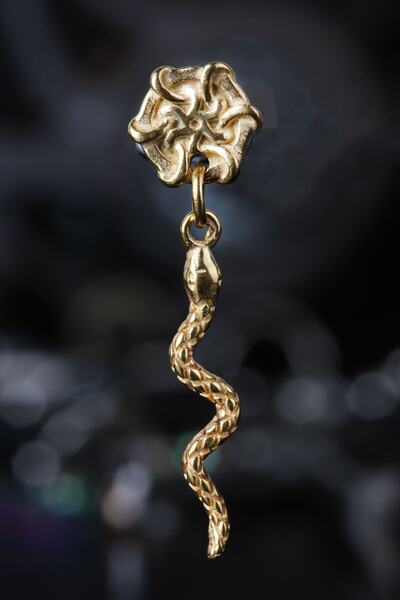 depozoom Cerrahi Çelik Kıkırdak Tragus Helix Yılan Piercing Gold