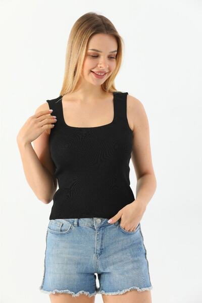 REELMODA Women's Black Thick Strap Square Collar Stylish Knitwear Undershirt