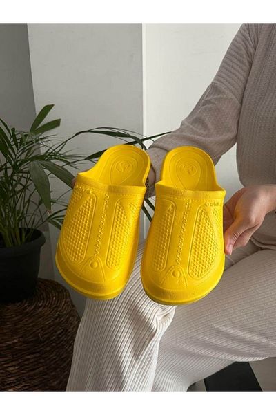 Behtah Kundura Closed Front Non-Slip Flexible Soft Balcony Bathroom Garden Toilet Slippers