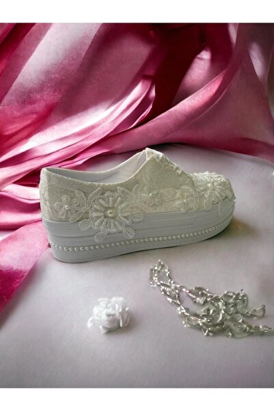 YADE MODA Bağcıklı Güpürlü Gelin Ayakkabısı