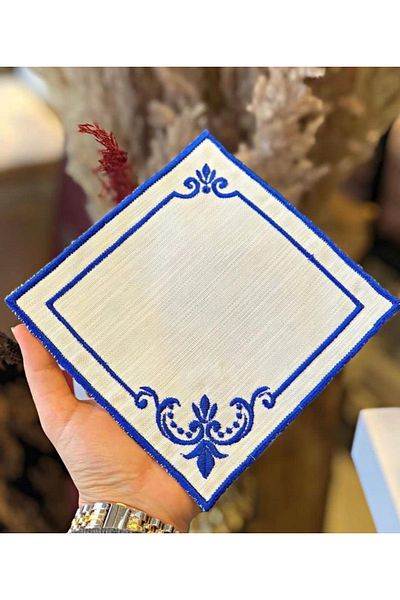 Teksev Cornered Blue 6 bucăți Cocktail Cafea șervețel de prezentare Maras Work Glaze Broderie Bol de prezentare brodat Gardenia