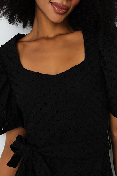 Select Moda Fusta neagră cu mâneci cu balon pentru femei, rochie brode cu volane