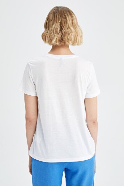 DeFacto Tričko Regular Fit s krátkým rukávem a potištěným výstřihem