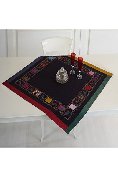 ÖDEL HOME مفرش طاولة مطرز بالزهور باللون الأسود من Gaziantep مقاس 90x90 سم