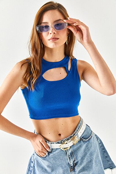 Olalook Жіноча блузка Saks синього кольору з детальним вирізом BLZ19002341