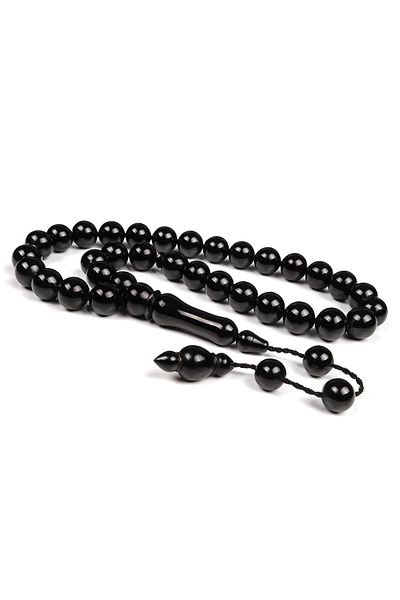 TESBİHCİBABA With the Elegance of Simplicity, the Masterwork Has Been A Nutritious Rosary