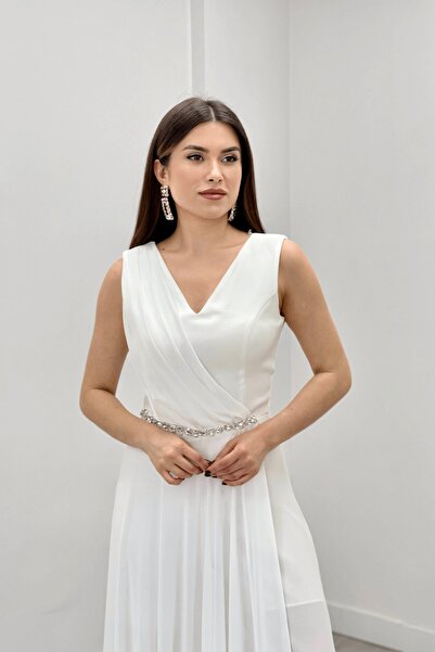 giyimmasalı Βραδινό φόρεμα από κρεπ ύφασμα σιφόν με λεπτομέρεια σάλι - ΛΕΥΚΟ