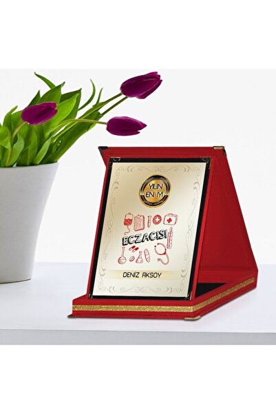 Bk Gift Kişiye Özel Yılın En İyi Eczacısı Kırmızı Plaket Ödülü