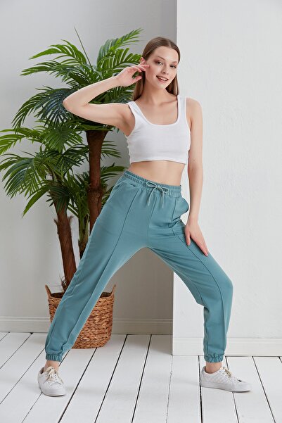 Green Hill Summer Sweatpants with Front Seam Detail