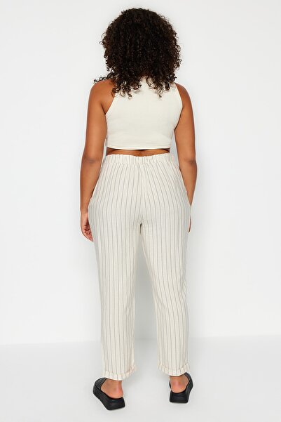Trendyol Curve Pruhované tkané kalhoty béžového lněného vzhledu TBBSS23AR00039
