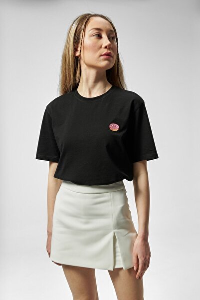 The Socks Company Donut Crew Neck Comfortable Fit Embroidered Black Unisex Boxed T-shirt