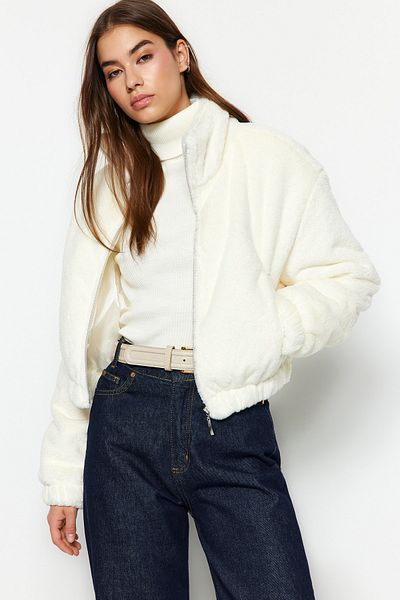 Trendyol Collection Ecru Plush Crop Puffer Jacket TWOAW24MO00030