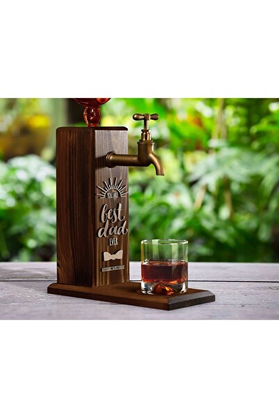 Bk Gift Kişiye Özel Kabartma İsimli Babalar Günü Tasarımlı Musluklu Ceviz Ahş...