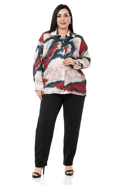 DISENTIS MODEST Cămașă roșie Claret din satin cu model Tie-Dye de mărime mare