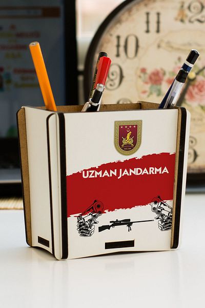 Hediyelen Expert Gendarmerie Pen Holder