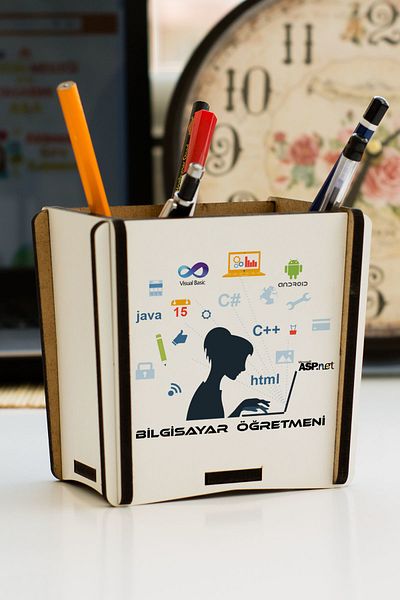 Hediyelen Computer Teacher Pen Holder