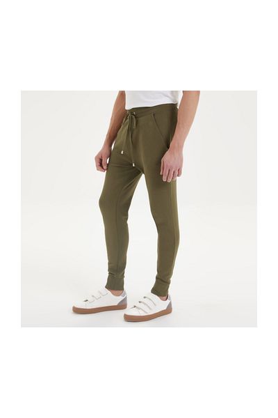 WESTMARK LONDON Essentials Jogger σε σκούρο ελιά