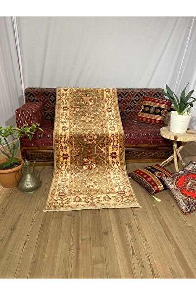 ŞİRVAN HALI El Dokuma Uşak Halısı  81 X 299