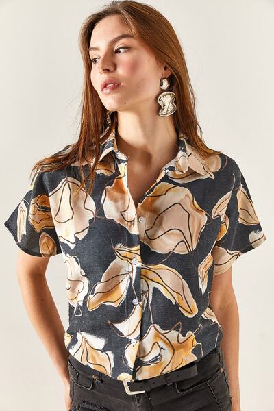 Olalook Women's Geometric Camel Bat Linen Blended Shirt GML-19001121