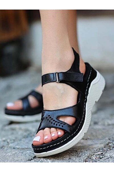 Dünya Shoes صنادل نسائية - جلد طبيعي