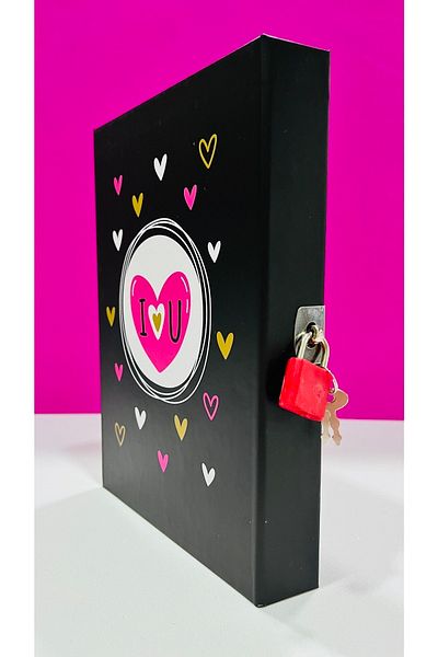 Mikro Jurnal încuiat Love Never Ends 20*14*3 cm Cutie