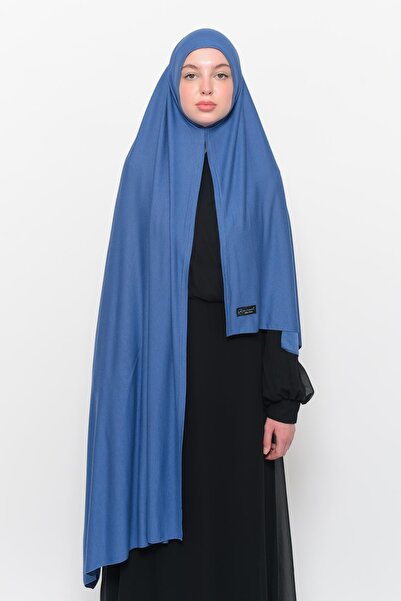 Altobeh Culoarea blugilor aliniați în cruce