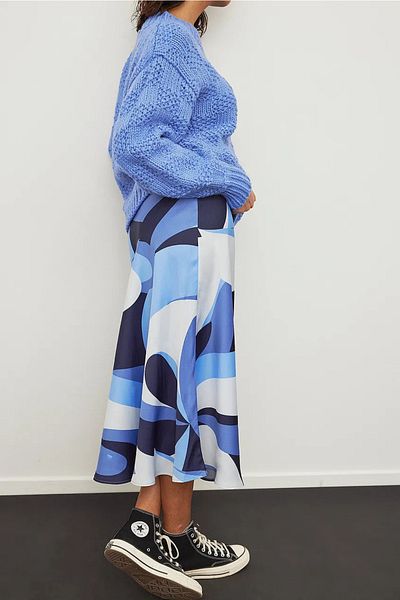 afeta Fusta midi din satin cu modele