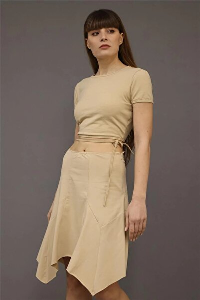 Lefon Футболка з деталями на спині, бежева