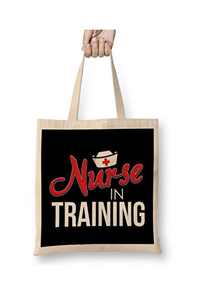 Baskı Dükkanı Asistentă drăguță în pregătire pentru student în asistență medi...