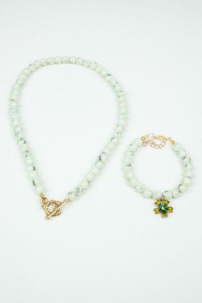 Liveyn Design Howlite Natural Stone Necklace Bracelet Set