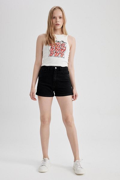 DeFacto Mom Fit High Waist Folded Leg Jean Shorts A2621ax23sm