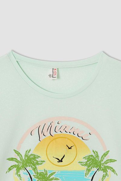 DeFacto Girl's Relax Fit Touch Light Crop Short Sleeve T-Shirt