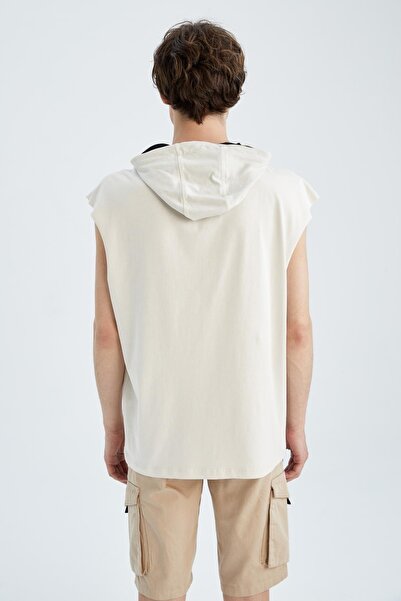 DeFacto Oversize Fit Hooded Printed Cotton Combed Undershirt