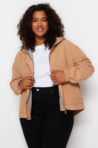 Trendyol Curve Hooded Camel Thin Oversize Seasonal Coat - TBBSS22AW00000