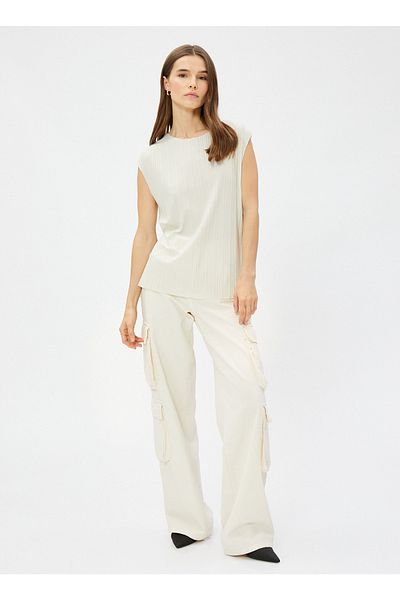 Koton Einfarbige Damenbluse in Beige mit Rundhalsausschnitt 3SAK50315EK