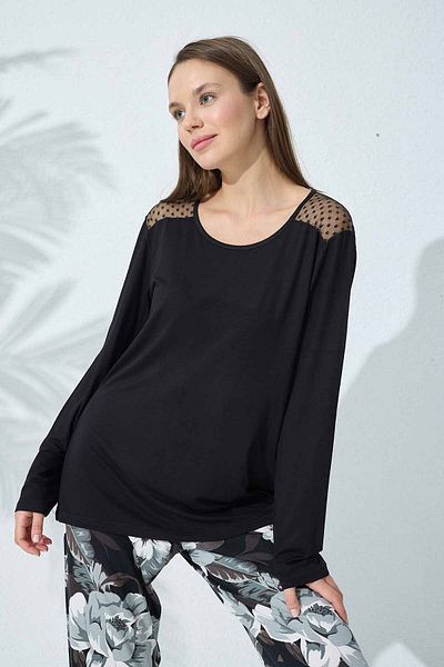 Siyah İnci Black Patterned Lace Detailed Viscose Pajama Set