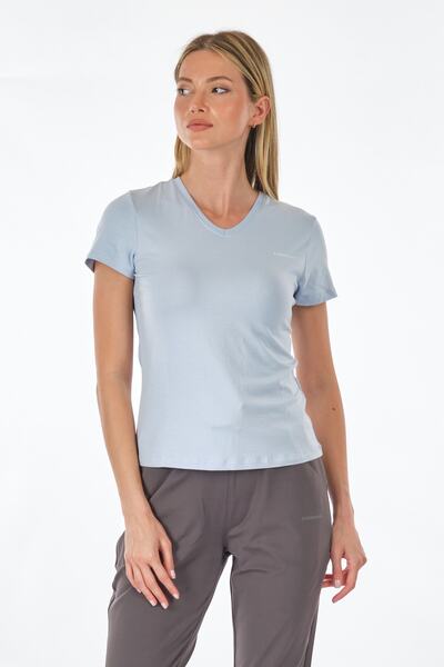 lumberjack V Yaka Regular Fit Açık Mavi Kadın T-Shirt 2SCT1323FX