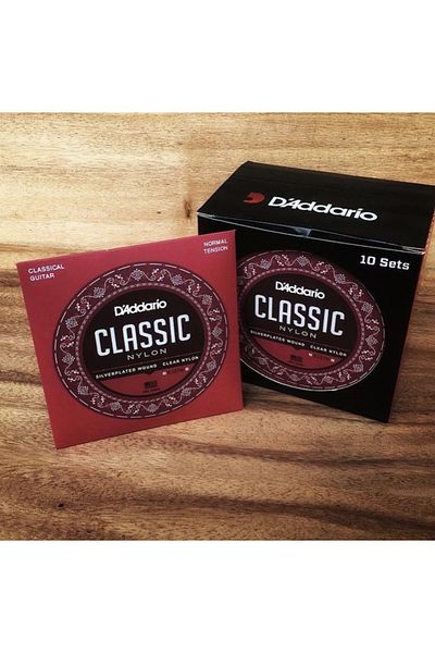 GMC MUSIC STORE D'Addario EJ27N Original Classical Guitar Set of Strings + Plectrum with Gift