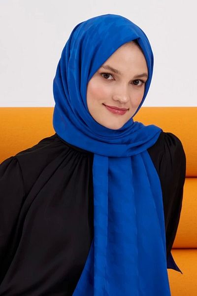 Madame Polo Μοτίβο λοστού σάλι Lara Silky Jacquard - Saks Blue
