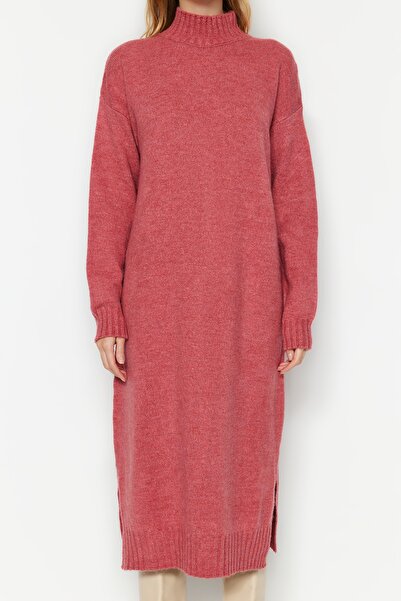 Trendyol Collection Szeroka sukienka midi z dzianiny z suszonej róży - miękka tekstura Twoaw23El0005