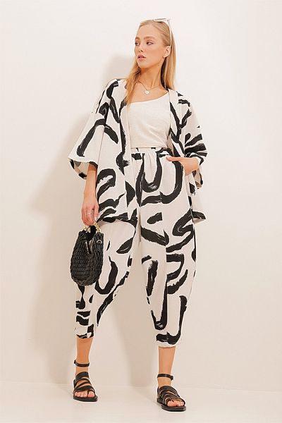 Trend Alaçatı Stili Damskie czarne wzorzyste spodnie i kimono Shalwar ALC-X10581