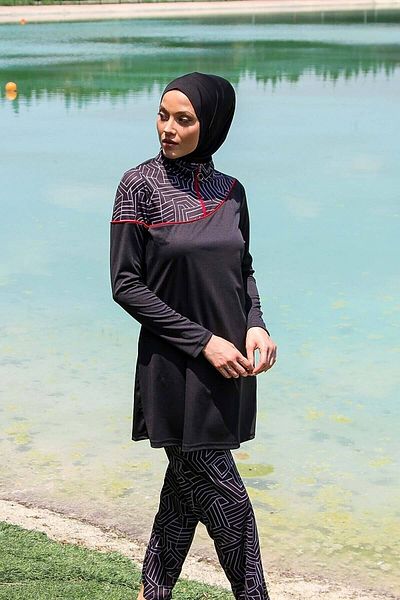 Marina Rivamera 4-Piece Black and White Striped Patterned Full Covered Hijab Swimsuit R1117