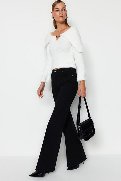 Trendyol Collection Ecru Feather Knitwear Sweater TWOAW24KZ00741