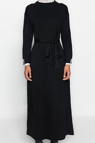 Trendyol Modest Detailní pletené šaty z černé perly TCTAW24EB00001