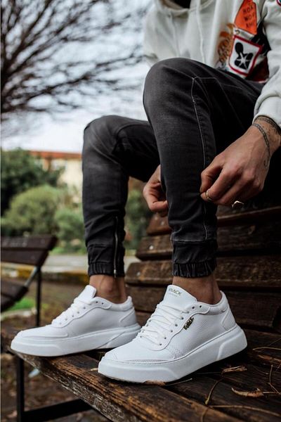 Knack White Casual Shoes - 222 Model