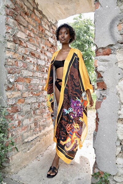 Lasiento Comely Saten Limited Edition Kimono