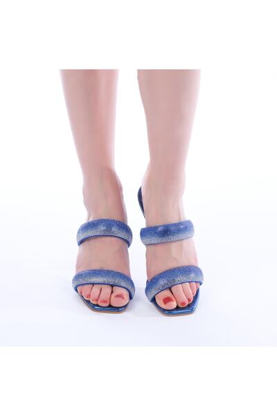 İnce Topuk saks taşlı şeffaf topuklu kadın terlik