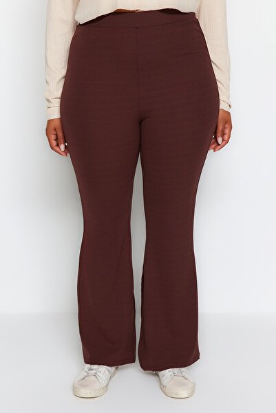 Trendyol Curve Καφέ Ισπανικό Παντελόνι Φλέιρ Με Σκισίματα Μεγάλο Μέγεθος TBBAW23AR00030